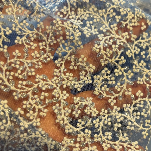 Tahari Sleeveless Carolina Blue White/Silver Sheer Overlay w Ribbon Sash | Sz 4 - Picture 12 of 13